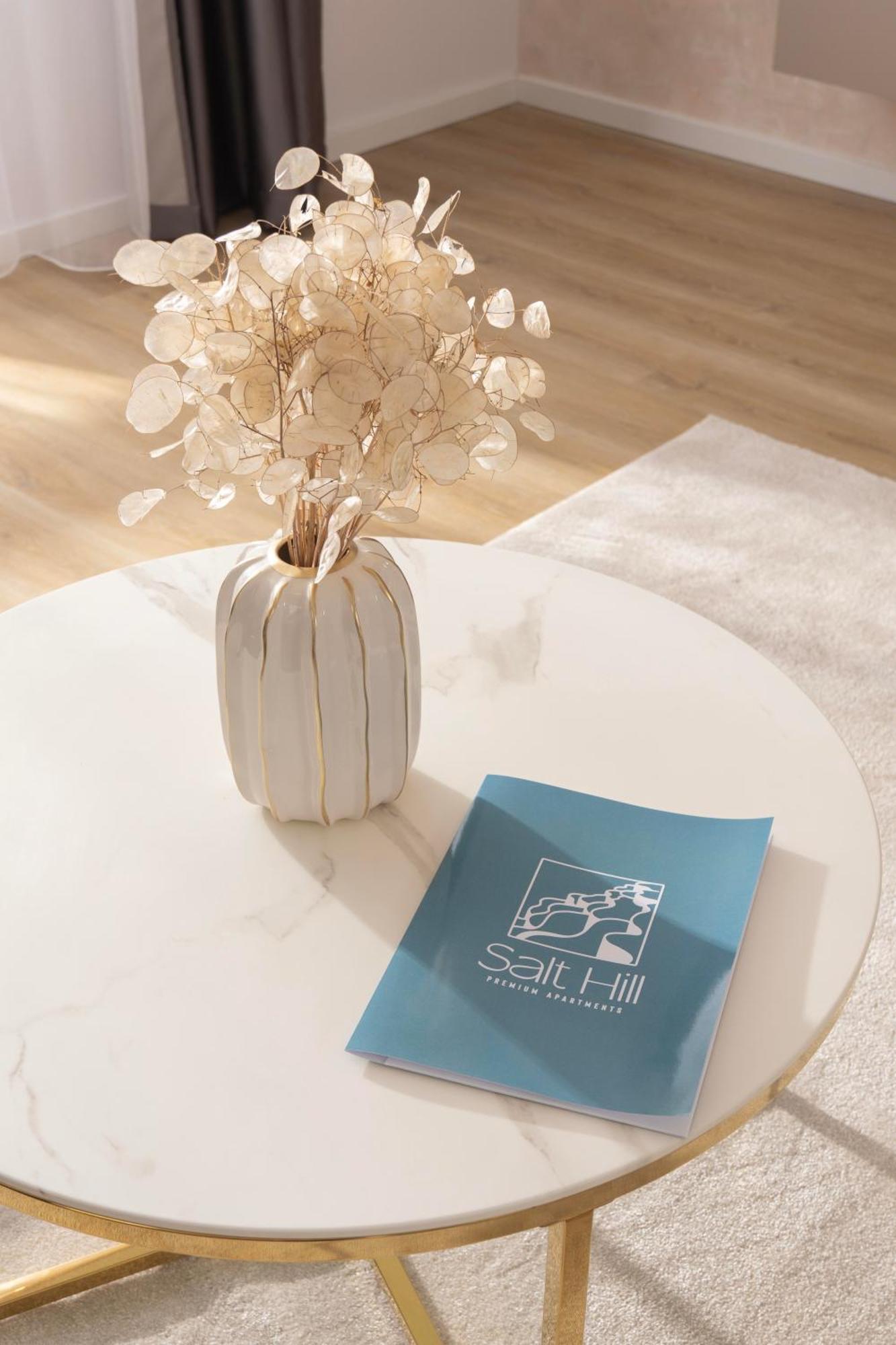 Salt Hill Premium Apartments 에게르잘록 외부 사진