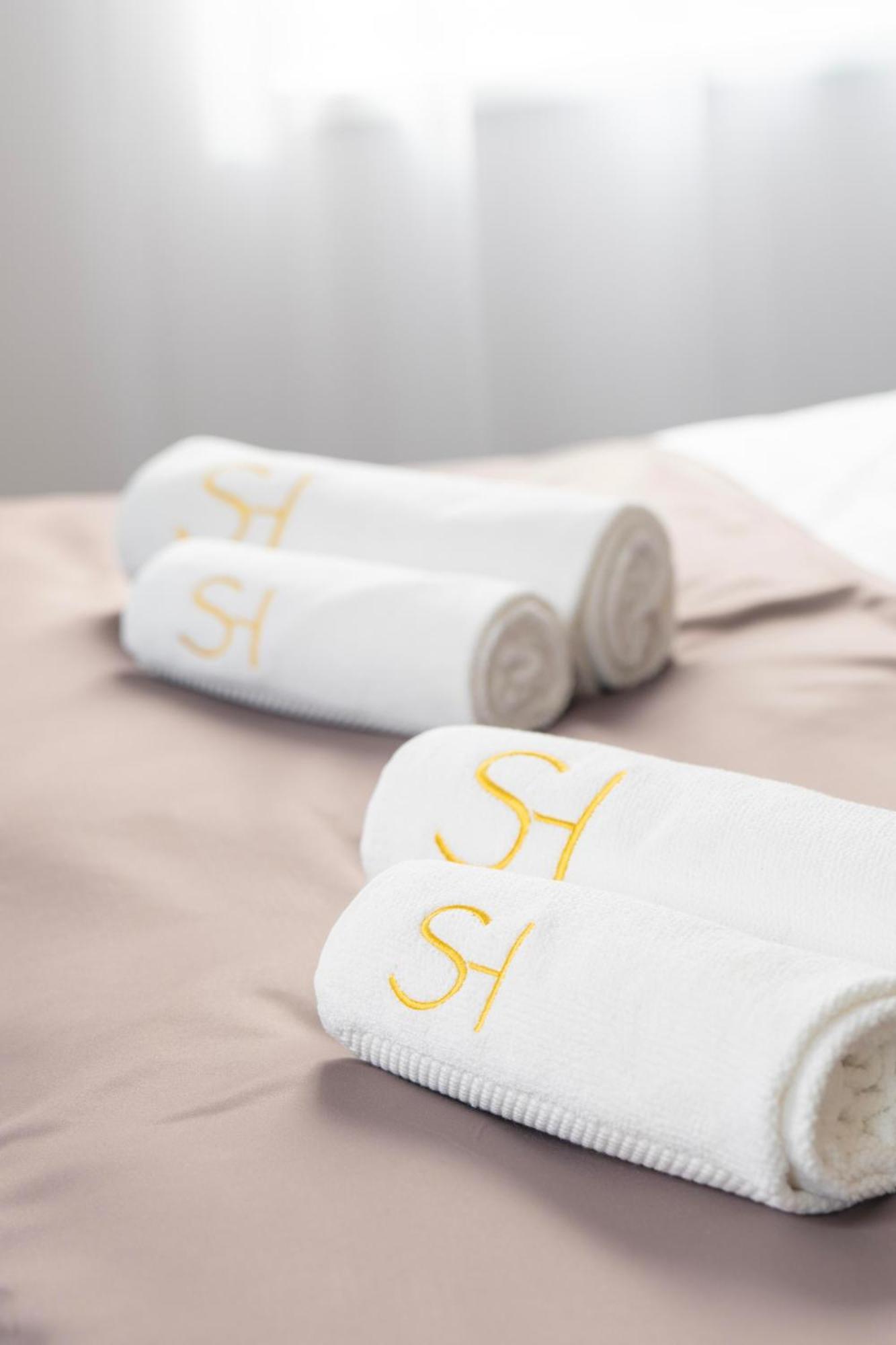 Salt Hill Premium Apartments 에게르잘록 외부 사진